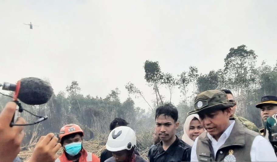 Presiden Prabowo Targetkan 70 Ribu Polisi Kehutanan, Menhut Raja Juli Kerahkan 1.000 Personel Tangani Karhutla di Kalimantan