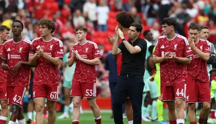 Andoni Iraola Sebut Kartu Merah Ryan Gravenberch Jadi Penyebab Liverpool Kalah Telak 0-3 dari Manchester City