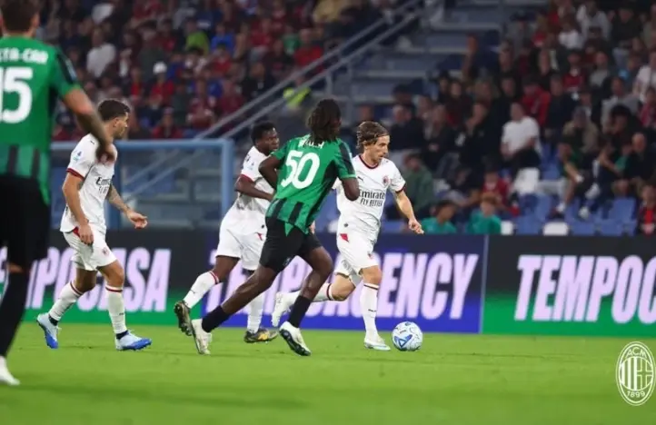 Jay Idzes Absen karena Cedera Paha, Sassuolo Tahan AC Milan 1-1 di Liga Italia 2026/2027