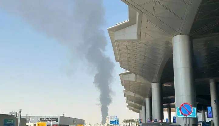 Bandara Riyadh Kembali Diserang, Satu Warga Pakistan Tewas dan 11 Orang Terluka akibat Proyektil Hantam Terminal 4