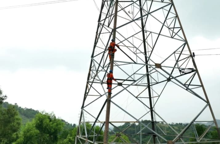 PLN Batam Pulihkan Listrik Secara Bertahap, Bandara dan Rumah Sakit Jadi Prioritas di Tengah Pemadaman