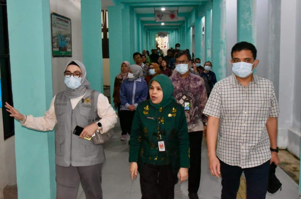 Sulawesi Tengah Kekurangan Dokter Spesialis, Komisi IX DPR Dorong Beasiswa Putra Daerah dan Penambahan Tenaga Medis
