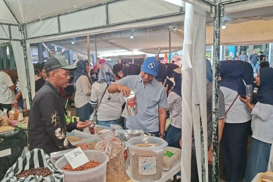 Bupati Pacitan Siapkan Surat Edaran Wajibkan OPD Gunakan Kopi Lokal untuk Dongkrak Pasar dan Pendapatan Petani