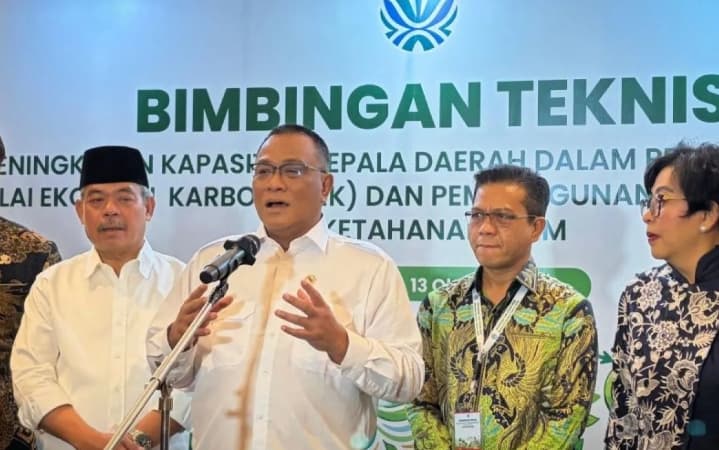 Menteri LH Tegaskan Seluruh Kekuatan Dikerahkan Padamkan Karhutla, 68 Perusahaan Disegel dan Puluhan Orang Jadi Tersangka