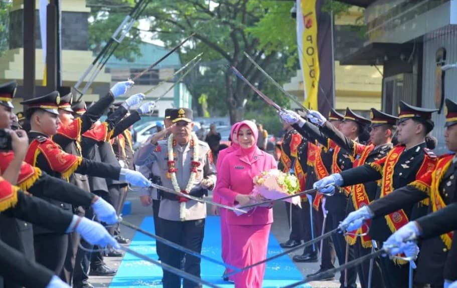 Kapolda Jabar Irjen Hengki Tegaskan Penegakan Hukum Harus Adil dan Transparan, Tingkatkan Disiplin serta Pelayanan Publik