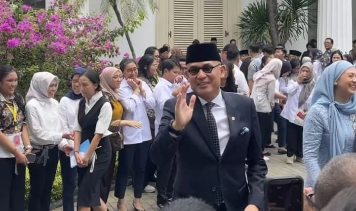 Kemlu Tuntaskan 124 Ribu Kasus WNI di Luar Negeri, Menlu Arrmanatha Tegaskan Pelindungan Warga Tetap Jadi Prioritas