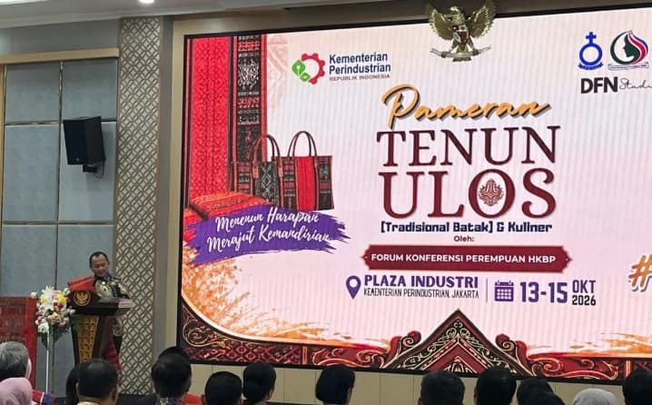 Menperin Sarmuji Dorong Pengembangan 43 Sentra Ulos di Sumut, Ekspor Tenun Ikat Indonesia Meningkat Tajam