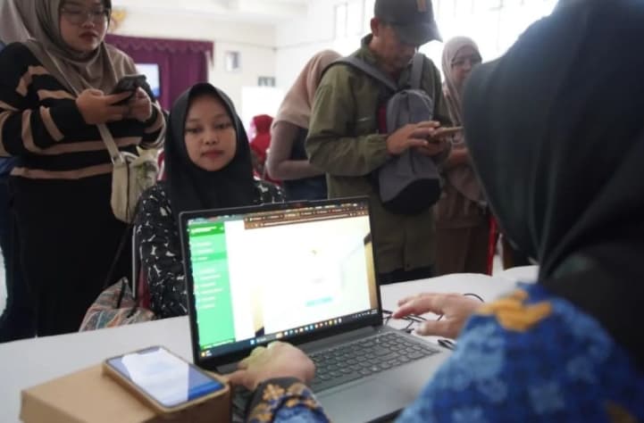 Pemkot Jakarta Utara Terapkan Digitalisasi Bansos, Warga Belum Terdata Bisa Diusulkan Lewat Petugas