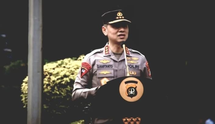 Kapolda Metro Jaya Instruksikan Polisi Layani Warga Secara Humanis dan Tegakkan Hukum Tanpa Mengabaikan Keadilan
