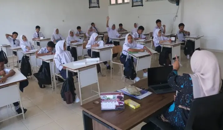 Prof Ali Saukah Ingatkan Risiko Kenaikan Kelas Non-Otomatis, Sekolah Harus Pastikan Penilaian Murid Tepat dan Adil