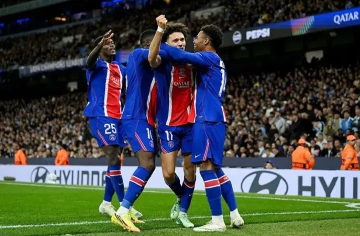 PSG Hancurkan Manchester City 4-2 di Etihad, Dua Gol Erling Haaland Gagal Selamatkan Tuan Rumah