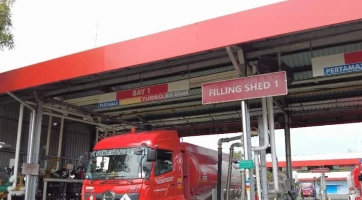 Pertamina Kirim Empat Truk Tangki dari Banyuwangi ke Bali, Distribusi 57,9 Juta Liter BBM Dipercepat