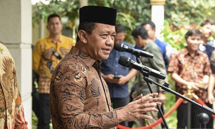 Bahlil Perintahkan Pertamina Gandakan Kapal Pengangkut BBM ke Jawa Timur dan Bali, Ombudsman Temukan Gangguan di 11 Provinsi