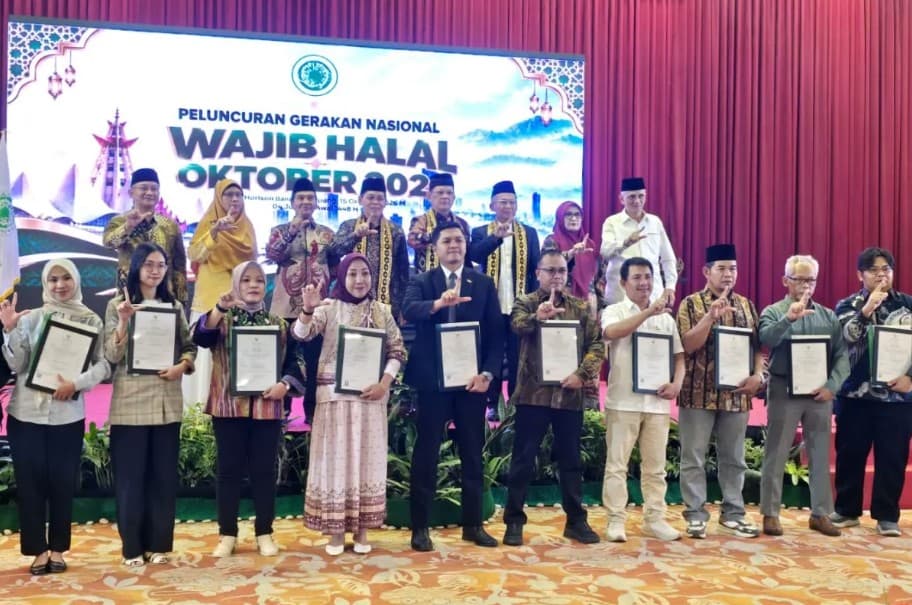 LPPOM Perkuat Pendampingan Wajib Halal Oktober 2026 di Lampung, 12 Pelaku Usaha Terima Sertifikat