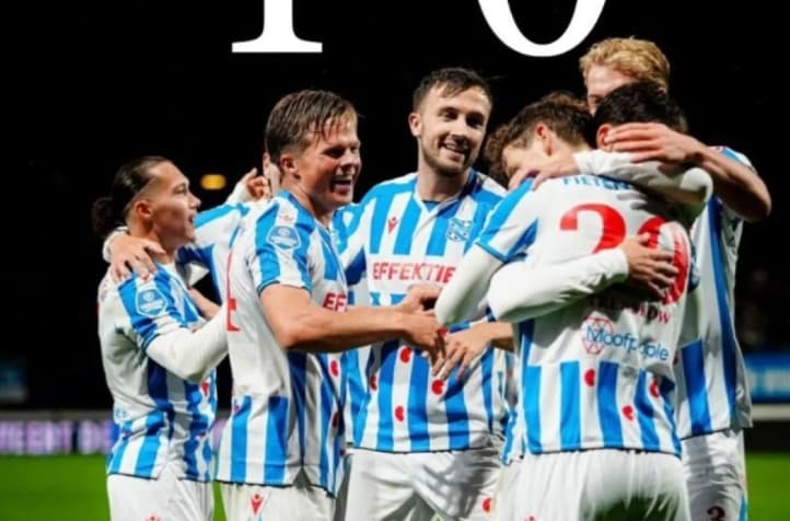 Heerenveen Bantai Excelsior 4-0 di Liga Belanda, Mees Hilgers Hanya Duduk di Bangku Cadangan