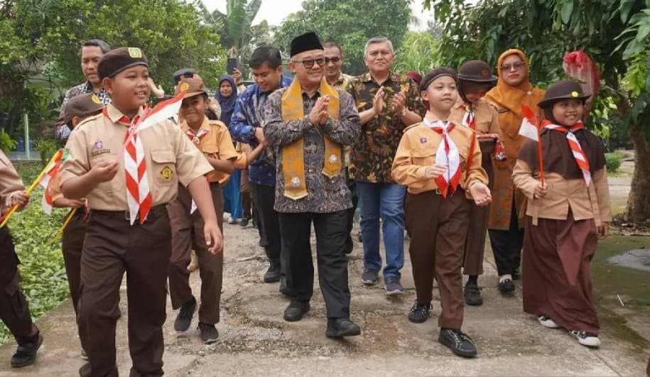 Mendikdasmen Targetkan Tunjangan Guru Non-ASN Cair Pekan Depan, Proses Transfer Dilakukan Bertahap