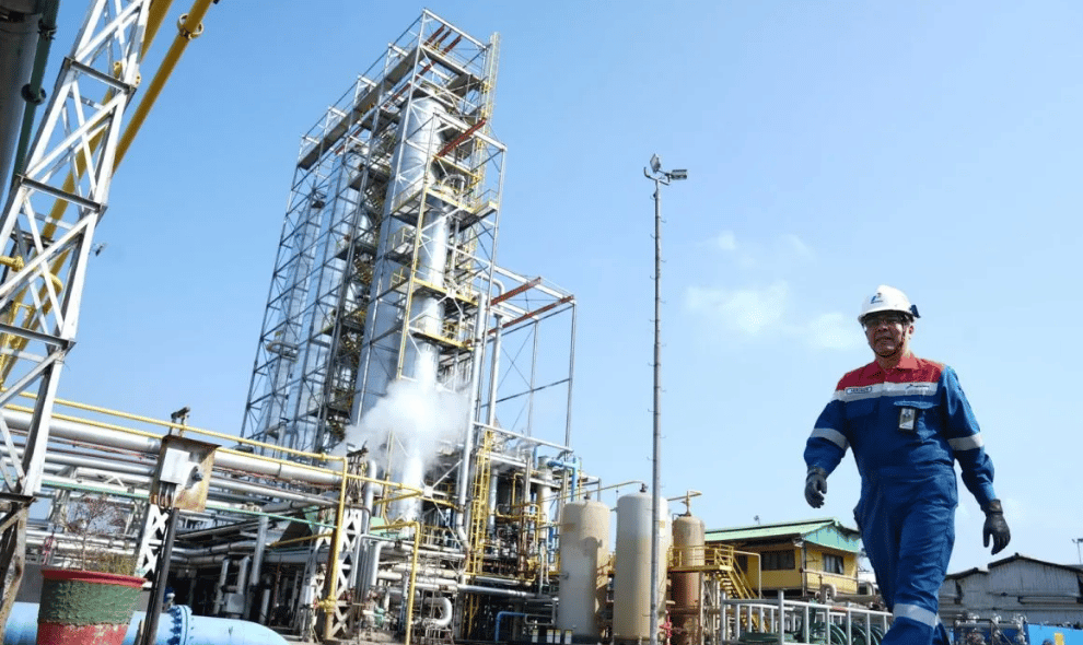 Kilang Pertamina Plaju Produksi 295.263 Barel Avtur hingga September 2026, Pasokan Bahan Bakar Pesawat Terus Dijaga