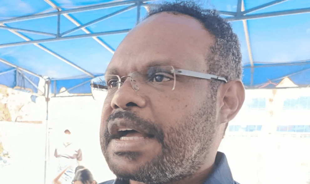 Anggota DPD RI Arianto Kogoya Ajak Masyarakat Papua Pegunungan Lindungi Tenaga Kesehatan dan Guru dari Kekerasan KKB