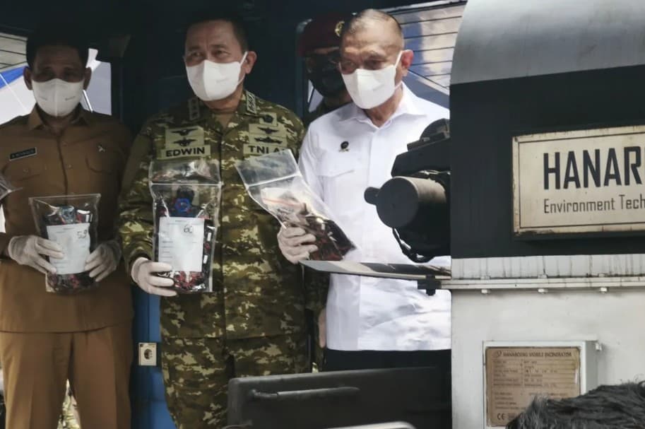 TNI AL Gagalkan Penyelundupan 4.364 Kartrid Vape Narkotika ke Jawa, Wamenko Polkam Minta Jaringan Pengedar Diusut Tuntas