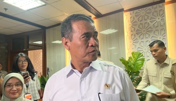Mentan Amran Pastikan Stok Beras Pemerintah Capai 4,5 Juta Ton untuk Hadapi Ancaman El Nino Ekstrem