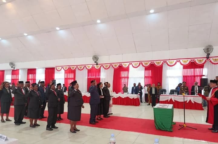 Hampir Dua Tahun Tertunda, 11 Anggota DPR Papua Pegunungan Jalur Otsus Resmi Dilantik dan Lengkapi 56 Kursi Dewan