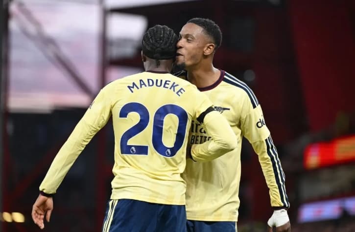 Gol Tunggal Noni Madueke Antar Arsenal Kalahkan Nottingham Forest 1-0