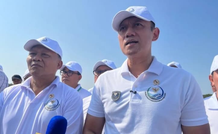Pemerintah Mulai Program Perlindungan Pantura Jawa, AHY Siapkan Tanggul Laut dan Mangrove untuk Selamatkan Ekonomi Pesisir