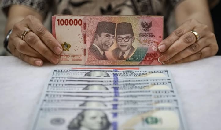 Rupiah Melemah ke Rp18.035 per Dolar AS, Analis Soroti Tekanan Pasar Saham dan Konflik Global
