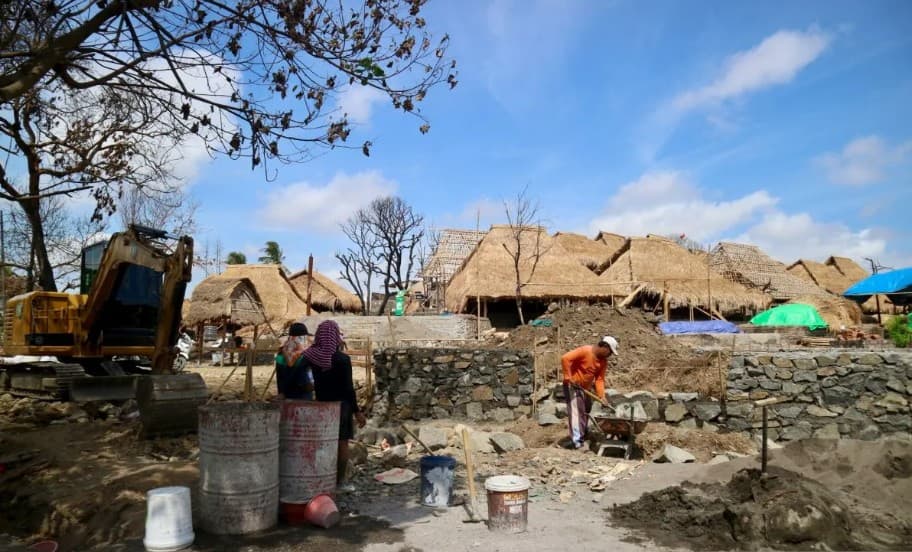 Unram Susun Desain Rekonstruksi Kampung Adat Sade, Padukan Arsitektur Tradisional dan Sistem Pencegahan Kebakaran