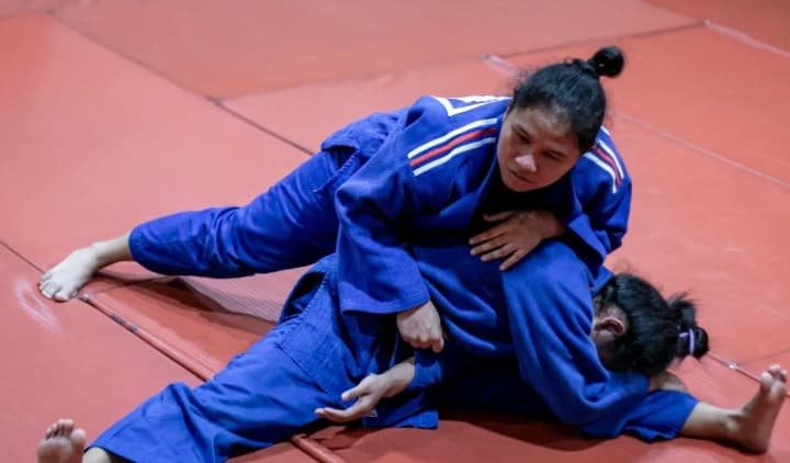 Siyamsih Gagal Rebut Medali Asian Para Games 2026 Setelah Kalah dari Judoka Jepang Minako Tsuchiya