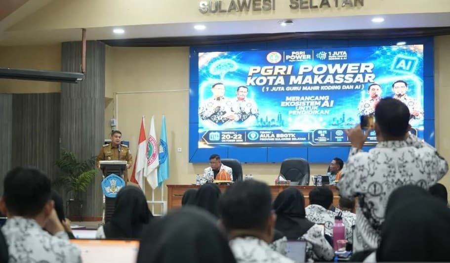 Wali Kota Makassar Dorong Guru Kuasai Koding dan AI, Tekankan Pentingnya Adaptasi Teknologi