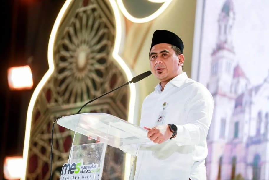 Sambut Hari Santri Nasional 2026, Wagub Taj Yasin Galakkan Gerakan Roan di Pesantren se-Jawa Tengah