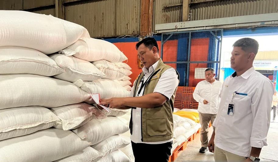 Bulog Serap 4,13 Juta Ton Beras Petani, Lampaui Target Nasional dan Cetak Rekor Tertinggi Sepanjang Sejarah