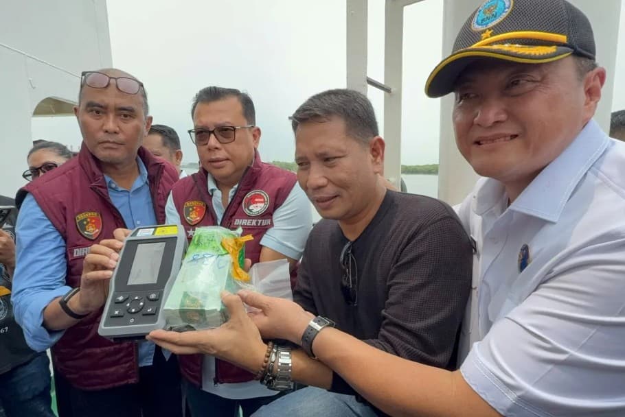 Polri dan BNN Gagalkan Dugaan Penyelundupan Ketamin di Perairan Sumut, Kapal MT Global 168 dan 8 Tersangka Diamankan