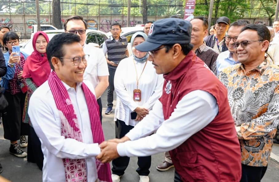 Mensos Gus Ipul Dorong 44 Ribu Keluarga Siswa Sekolah Rakyat Mandiri, 100 Orang Tua di Bandung Mulai Dilatih Berwirausaha