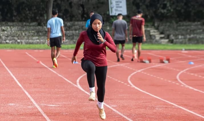 Karisma Evi Tiarani Kalahkan Dua Pelari Jepang dan Rebut Emas 100 Meter Asian Para Games 2026