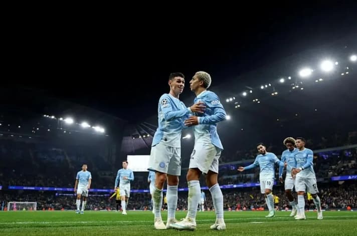Phil Foden Cetak Hattrick Perdana di Liga Champions, Manchester City Hancurkan AEK Athena 5-1