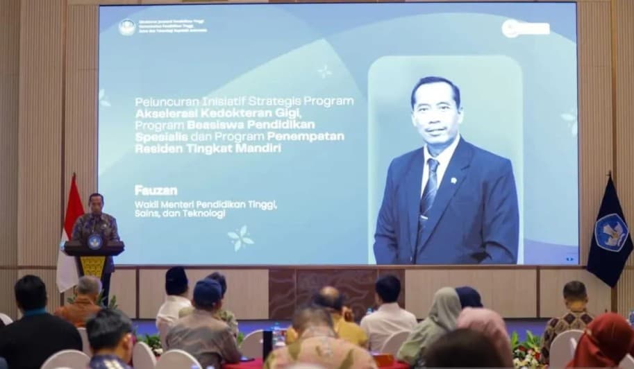 Pemerintah Siapkan 1.000 Beasiswa Dokter Spesialis dan Dokter Gigi untuk Percepat Pemerataan Tenaga Medis