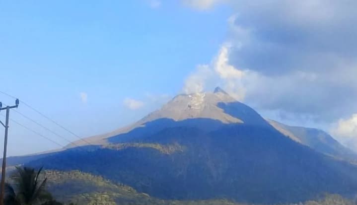 Aktivitas Gunung Lewotobi Laki-laki di Flores Menurun, Status Masih Waspada dan Warga Dilarang Mendekat Radius 4 Kilometer