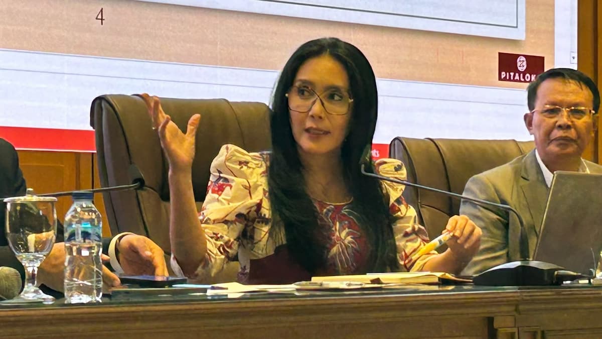 Rieke Desak Prabowo Bongkar Birokrasi 'Dua Kaki' Penghambat UU