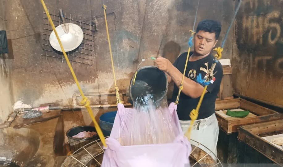 Pasokan Kedelai Impor di Surakarta Aman, Harga Naik 14,5 Persen dan Keuntungan Perajin Tahu Tempe Menipis