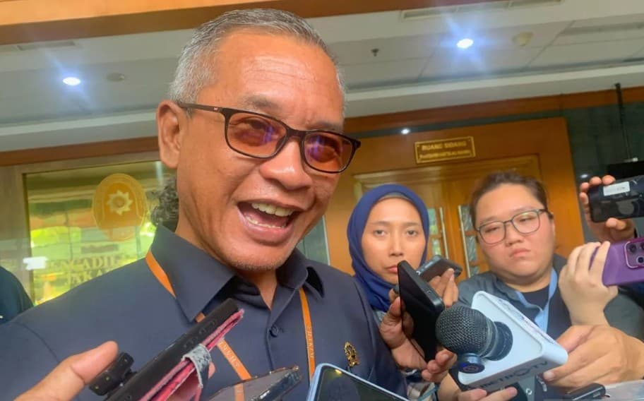 Pengadilan Niaga Batalkan Putusan KPPU terhadap 97 Perusahaan Pinjol, Denda Rp755 Miliar Gugur