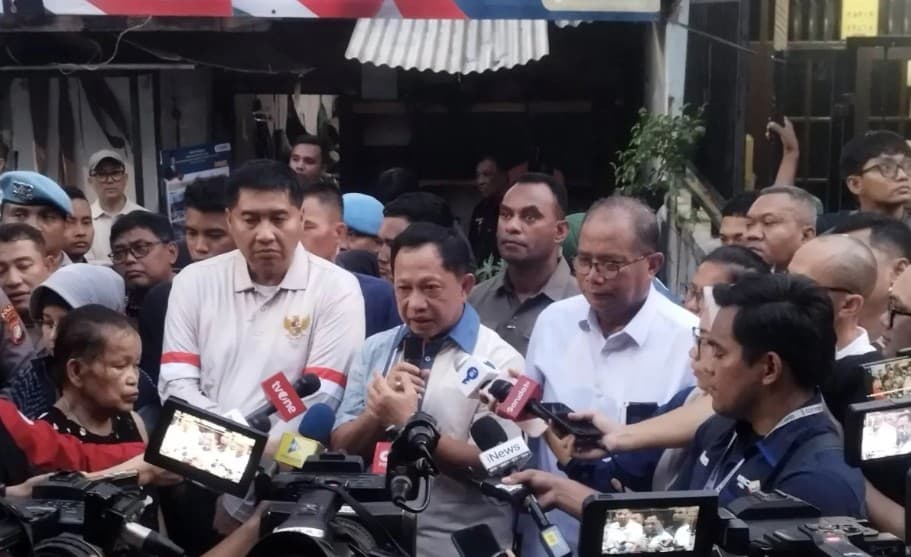Mendagri Tito Sebut Program Bedah Rumah di Kampung Ambon Jadi Upaya Atasi Akar Masalah Narkoba