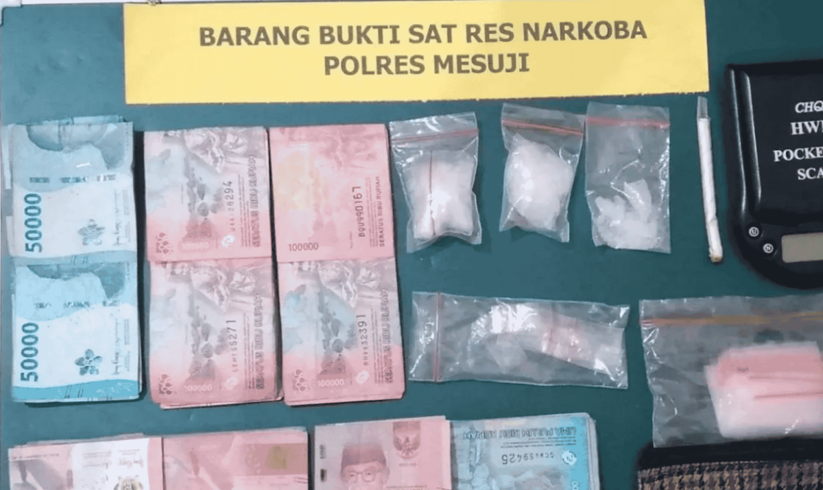 Polres Mesuji Bongkar Jaringan Narkoba di Lampung, Sita 230 Pil Ekstasi, Sabu, dan Senjata Api Rakitan