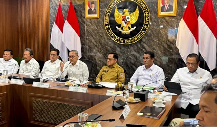 Mendagri Tito Karnavian Perintahkan Operasi Pasar Diperkuat Jelang Natal dan Tahun Baru, Stok Beras Capai 4,5 Juta Ton