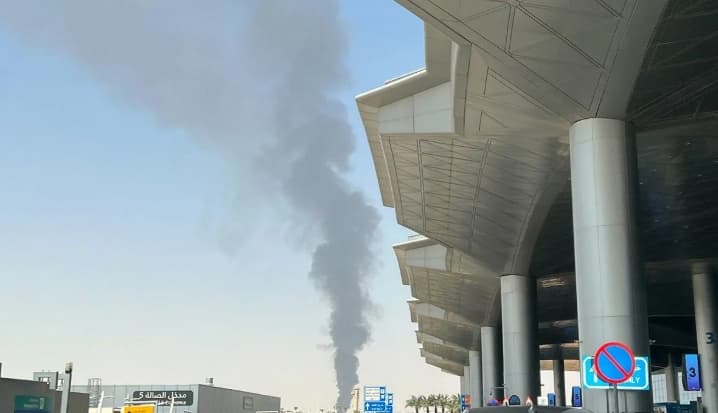 Bandara Riyadh Kembali Beroperasi Terbatas Usai Serangan Houthi, Dua Terminal Dibuka di Tengah Ancaman Baru