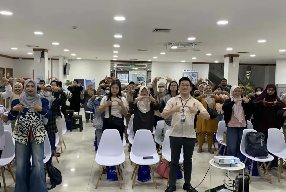 BCA Fasilitasi Sertifikasi Halal Gratis bagi 61 UMKM di Cibubur dan Pontianak, Ribuan Sertifikat Telah Terbit