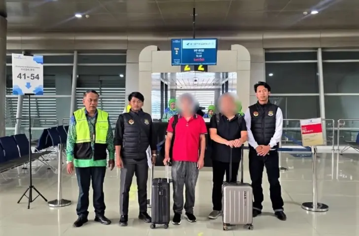 Imigrasi Madiun Deportasi Dua WNA China yang Jadi Mandor Proyek karena Salahgunakan Izin Tinggal
