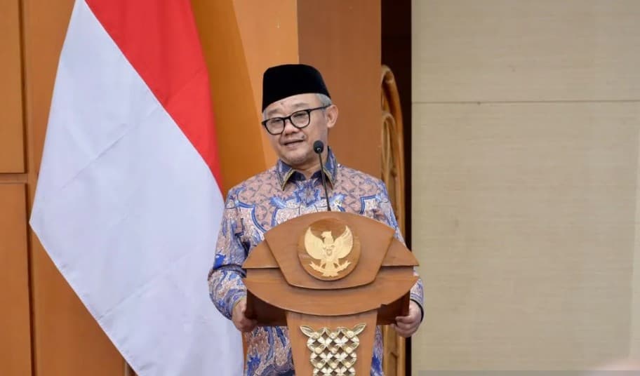 Mendikdasmen Abdul Mu'ti Apresiasi Perbaikan Program MBG, Soroti Standar Penyajian dan Pendidikan Karakter