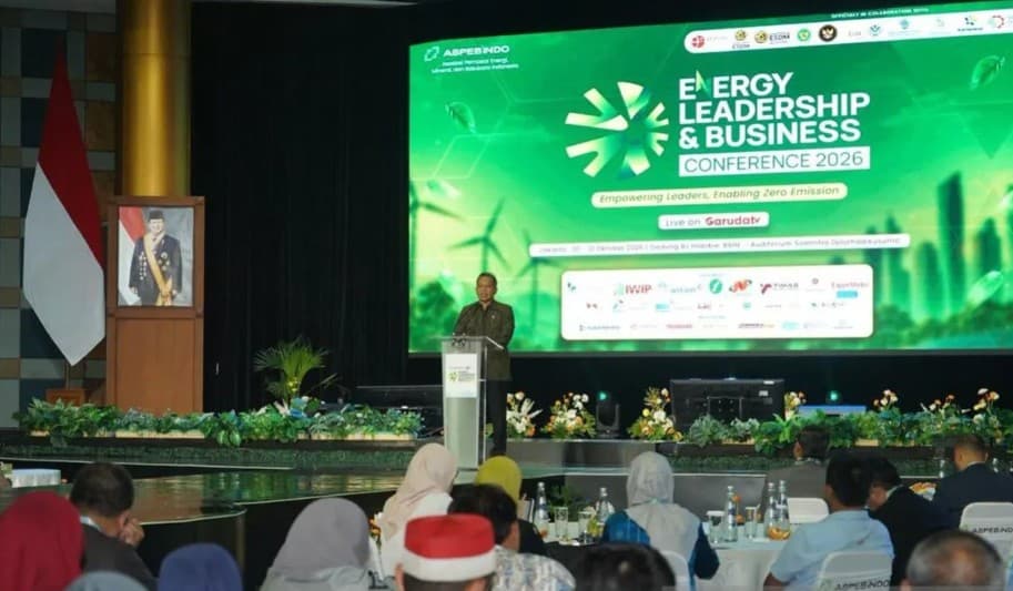 Kemenkop Dorong Koperasi Merah Putih Masuk Bisnis Energi, dari Minyak Jelantah hingga Pembangkit Listrik Surya